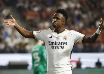 Vinícius Júnior Brilha E Real Madrid Conquista Supercopa Da Espanha