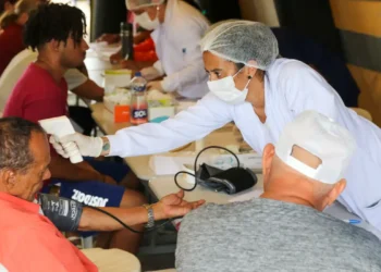 Paciente com dengue morre após receber alta em UPA no DF