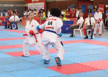 na-semana-em-que-o-pais-celebra-o-karate,-sudesb-garante-disputas-e-treinamentos-de-atletas-baianos