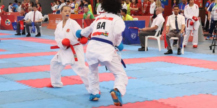 na-semana-em-que-o-pais-celebra-o-karate,-sudesb-garante-disputas-e-treinamentos-de-atletas-baianos