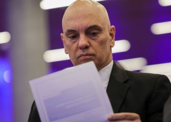 moraes-transfere-r$-18-milhoes-da-starlink-para-a-uniao