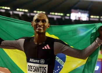alison-dos-santos-termina-2024-como-bicampeao-da-diamond-league