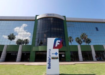 bahiafarma-avanca-na-inovacao-farmaceutica-com-parcerias-e-criacao-de-centro-de-pesquisa