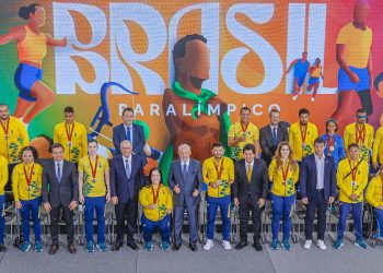 lula-diz-que-governo-nao-faltara-ao-esporte-paralimpico-do-pais