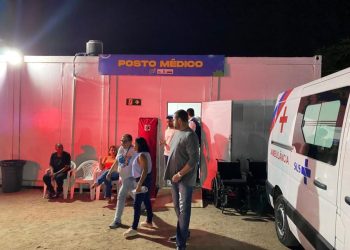 sesab-marca-presenca-no-‘canta-bahia’,-em-feira-de-santana,-com-atendimento-de-urgencias-e-emergencias