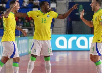 futsal:-brasil-fecha-1a-fase-da-copa-do-mundo-com-aproveitamento-100%