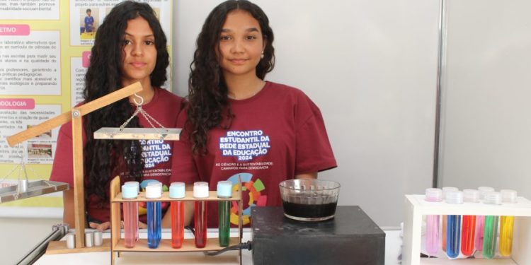 estudantes-reciclam-materiais-para-produzir-aparelhos-usados-em-laboratorios-de-ciencia