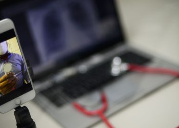 into-lanca-servico-de-teleconsulta-para-pacientes-que-nao-moram-no-rio