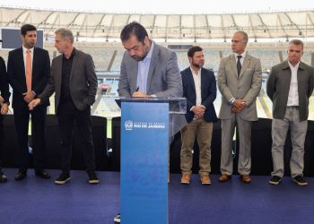 governo-do-rio-assina-contrato-de-concessao-do-complexo-maracana
