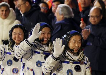 astronautas-chineses-vao-conduzir-experimentos-no-espaco