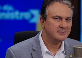 brasil-tera-pe-de-meia-para-licenciaturas,-diz-ministro-da-educacao