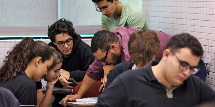 mec-fara-prova-unica-de-selecao-para-professores-de-escolas-publicas