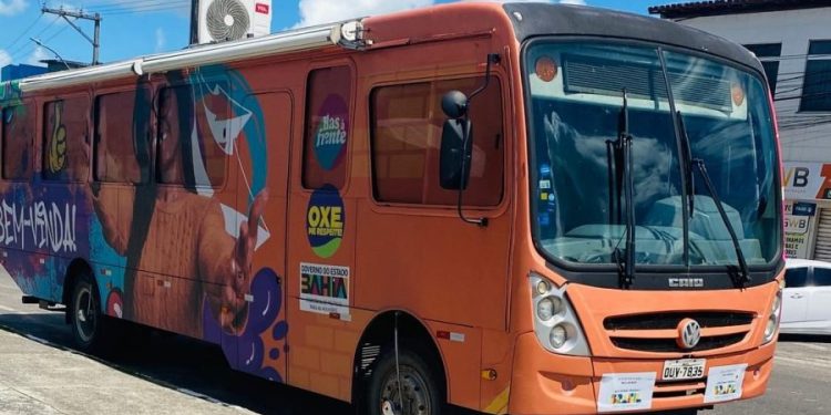 unidades-moveis-da-spm-levam-atendimento-psicossocial-e-juridico-a-capela-do-alto-alegre-e-dias-d’avila