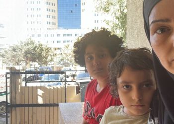 “sao-pessoas-explodindo”,-diz-brasileira-a-espera-de-resgate-no-libano