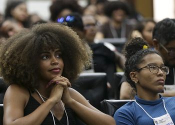 com-quase-10-milhoes,-numero-de-universitarios-e-o-maior-em-nove-anos