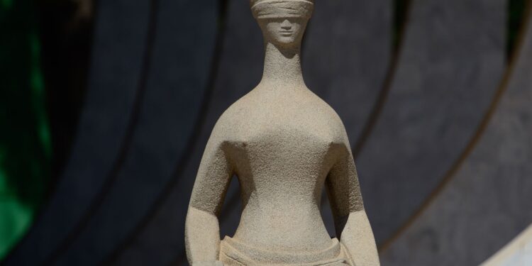 stf-retoma-julgamento-sobre-legalidade-de-revista-intima-nos-presidios