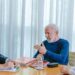 apos-acidente-domestico,-lula-cumpre-agenda-no-palacio-da-alvorada