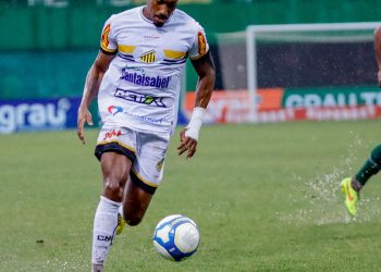 serie-b:-vice-lider-novorizontino-bate-chape-a-tres-rodadas-do-fim