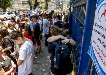 mais-de-4,3-milhoes-de-candidatos-participam-hoje-do-enem-2024