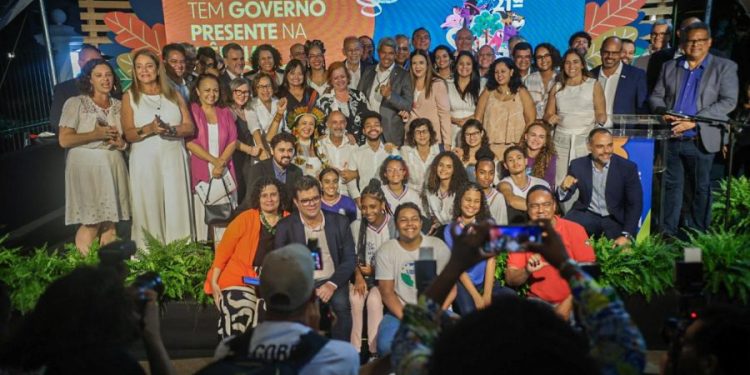 governo-do-estado-e-rnp-inauguram-redes-de-alta-velocidade-em-6-cidades-baianas
