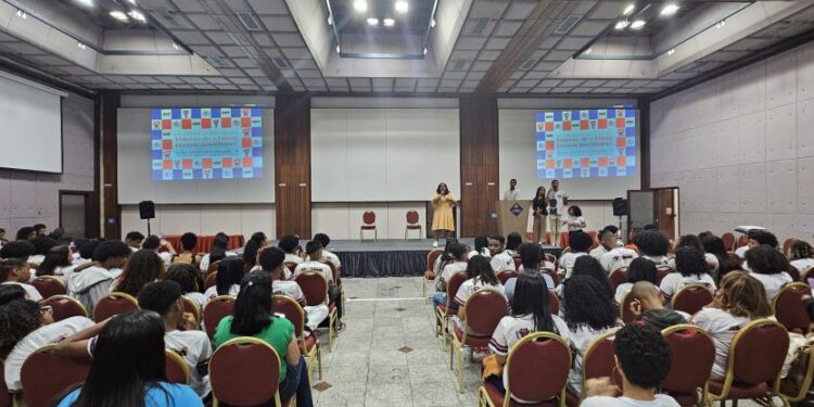 spm-apresenta-avancos-do-‘oxe,-me-respeita-nas-escolas’-a-estudantes-de-salvador-e-regiao-metropolitana