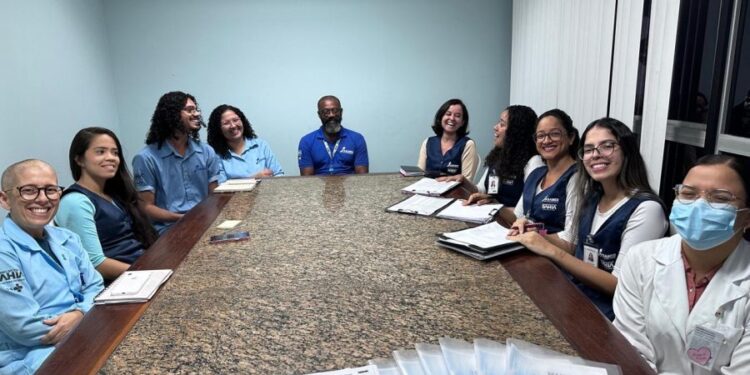 comissao-de-humanizacao-do-hospital-2-de-julho-realiza-alinhamento-para-tracar-metas-e-discutir-atuacao
