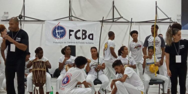 sudesb-concede-transporte-para-capoeiristas-baianos-participarem-de-competicao-nacional-em-sao-paulo