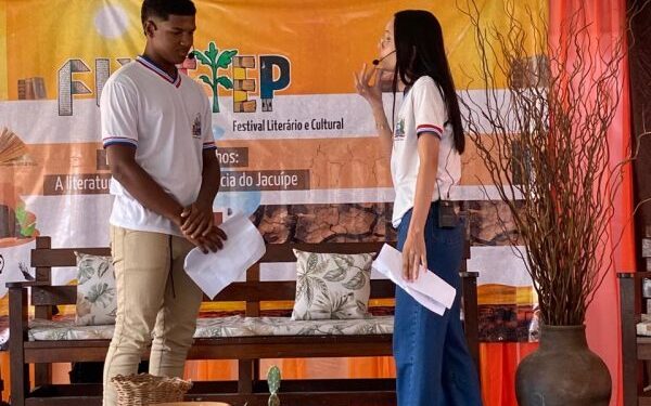 festas-literarias-mobilizam-estudantes-da-rede-estadual-de-salvador-e-riachao-do-jacuipe