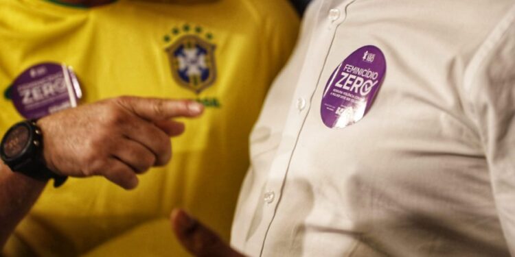 compromisso-pelo-feminicidio-zero-e-protocolo-nao-e-nao-sao-lancados-durante-eliminatorias-da-copa-do-mundo-2026,-em-salvador