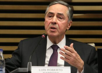 barroso-diz-que-excesso-de-judicializacao-e-caracteristica-do-brasil