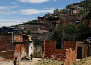 senado-aprova-recursos-para-regularizar-favelas-e-areas-de-invasao