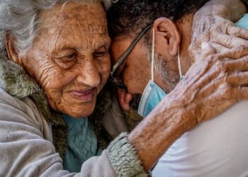 projeto-que-cria-politica-de-cuidados-vai-a-sancao-presidencial