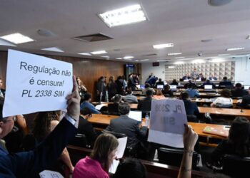 acordo-sobre-desinformacao-permite-aprovacao-de-regulacao-da-ia