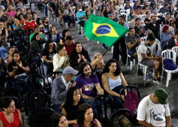 professores-municipais-do-rio-encerram-greve