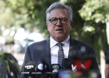 padilha:-expectativa-do-governo-e-votar-marco-fiscal-ate-fim-do-ano