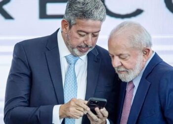 lira-e-lula-se-reunem-no-alvorada-em-meio-a-bloqueio-de-emendas