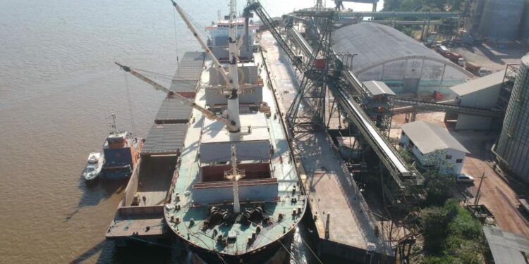 amapa:-construcao-de-12-embarcacoes-facilitara-transporte-de-graos