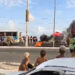 Ambulantes protestam por melhores condições de trabalho na Boca do Rio durante a Virada Salvador 2024