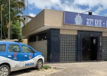 Jovem de 21 anos é morta a facadas em Lauro de Freitas; namorado é o principal suspeito