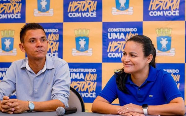 Prefeita eleita de Lauro de Freitas Débora Regis anuncia novos secretários