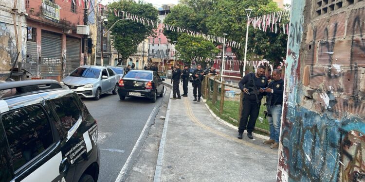 Operação da Polícia Civil no Centro Histórico prende dois suspeitos de tráfico