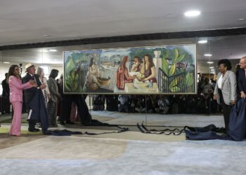 tela-de-di-cavalcanti,-rasgada-7-vezes,-e-devolvida-ao-planalto