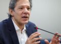 haddad-desmente-imposto-sobre-pets-e-pix-apos-video-falso-feito-com-ia