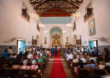 durante-missa-solene,-fieis-celebram-o-padroeiro-de-lauro-de-freitas
