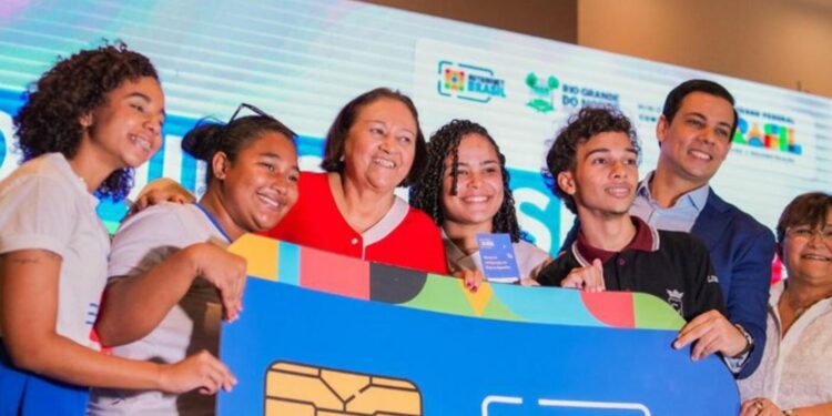 programa-internet-brasil-atinge-a-marca-de-159-mil-chips-distribuidos-para-estudantes