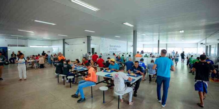 prefeitura-vistoria-restaurante-popular-de-lauro-de-freitas