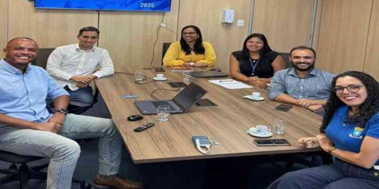 prefeitura-e-sebrae-promovem-encontro-com-foco-no-desenvolvimento-economico-da-cidade