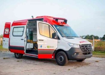 prefeitura-recebe-nova-ambulancia-e-reforca-a-saude-publica-do-municipio