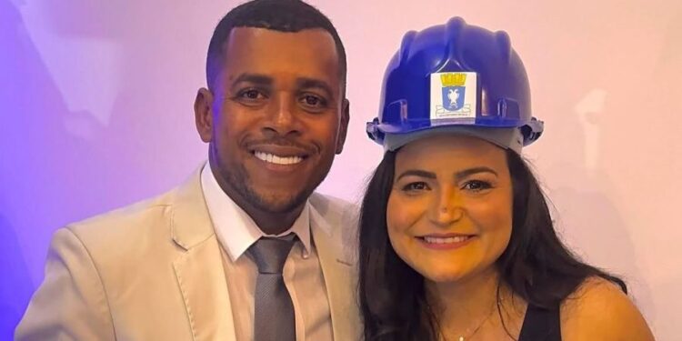 Fábio Carvalho, único vereador do MDB em Lauro de Freitas, indica possível aliança com prefeita Débora Régis