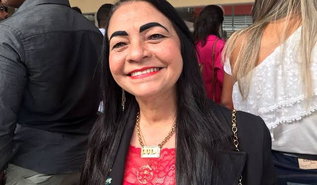 Ex-prefeita de Lauro de Freitas, Moema  Gramacho assume cargo no governo federal